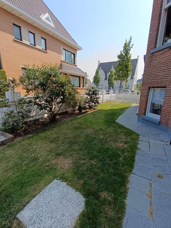 Le White Garden Lägenhet De Panne Exteriör bild